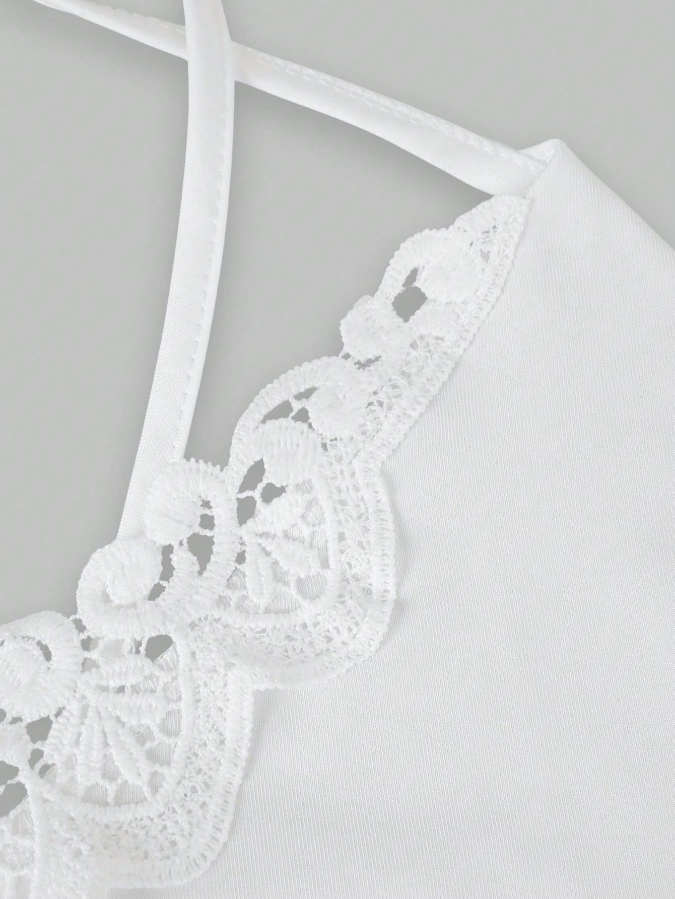 LUNE Plus Size Lace Patchwork Solid Color Camisole 2 Pieces Set