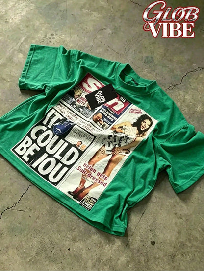 Manfinity Men Vintage Distressed Newspaper Collage Graphic T-Shirt Oversized Drop Shoulder Crew Neck Short Sleeve Streetwear Tee