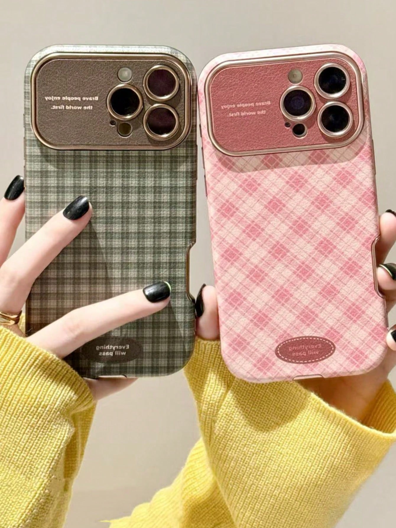 Minimalist Ins Plaid Checkered Couple Phone Case Compatible With Apple 17 Pro Max, 16 Pro, 13, 14 Pro, 15 Pro, Niche Full Coverage Leather Shockproof Soft Shell