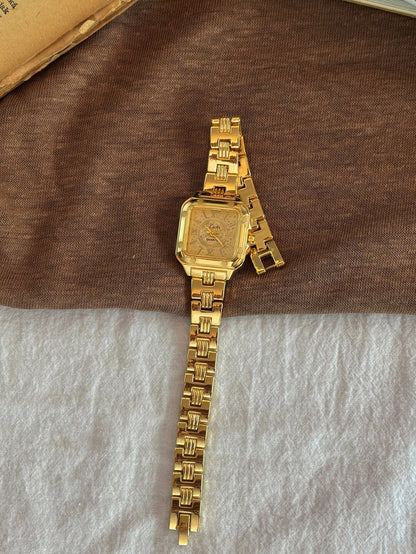 New Square Dial Gold-Tone Women's Watch, Elegant Minimalist Casual Style, Roman Numeral Markers, Fashionable & Unique, 30M Water Resistant, For Daily Life And Occasions