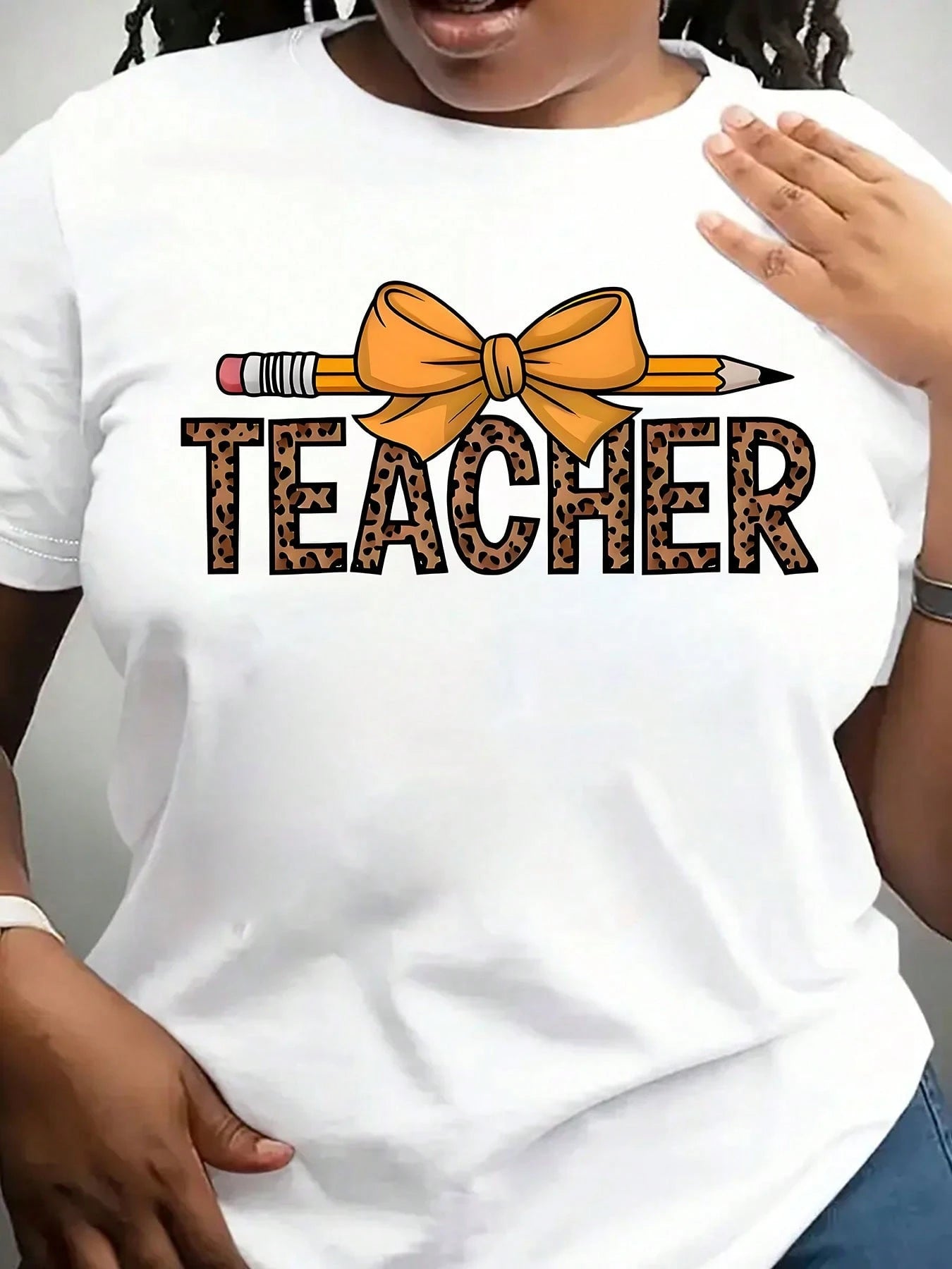 Plus Size Teacher Graphic Print Shirt, Women's Solid Color Fashion T-Shirt, Casual Short Sleeve, Suitable For Daily Wear- 220g