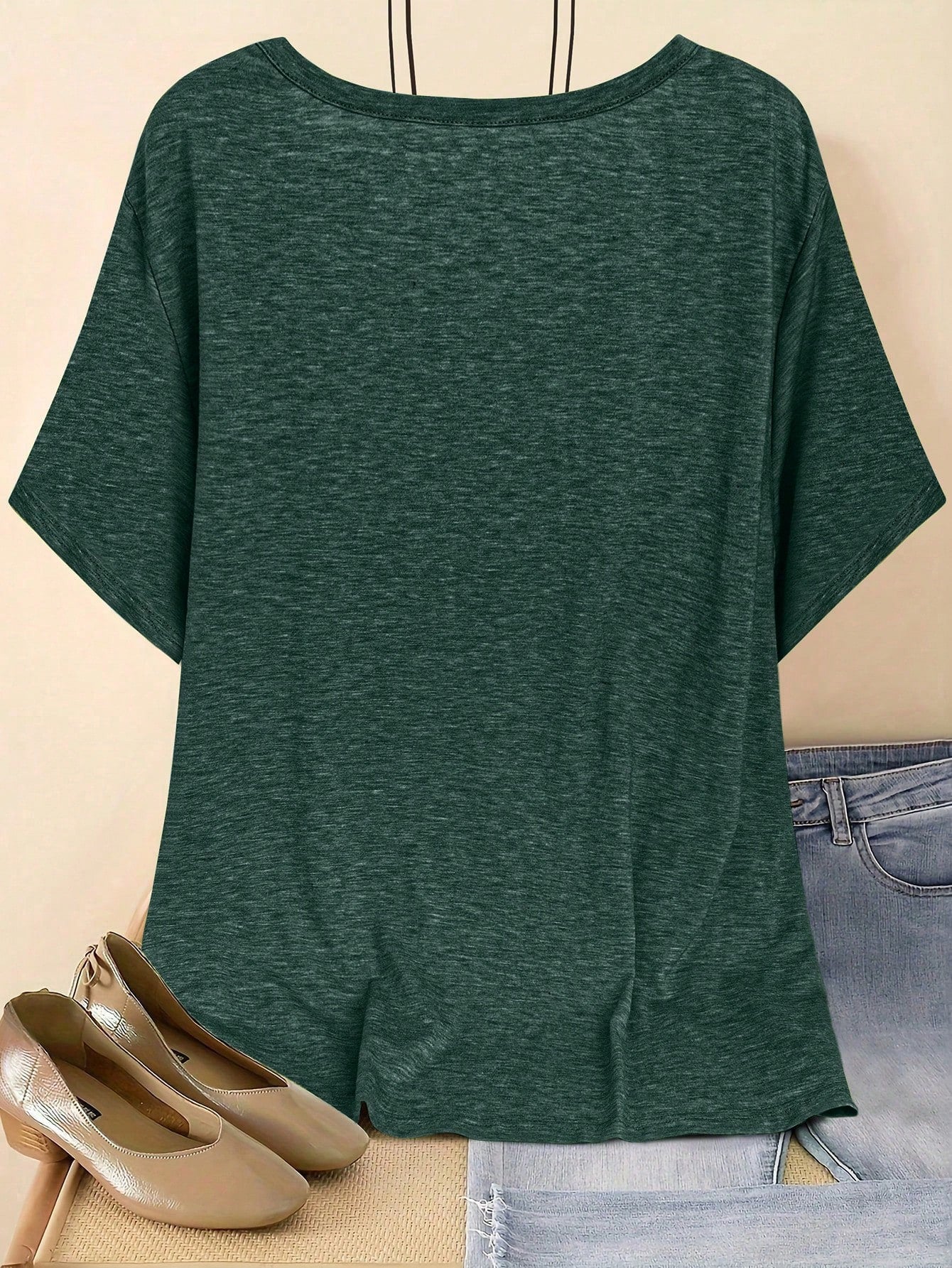 Plus Size V-Neck Short Sleeve Simple Casual Top