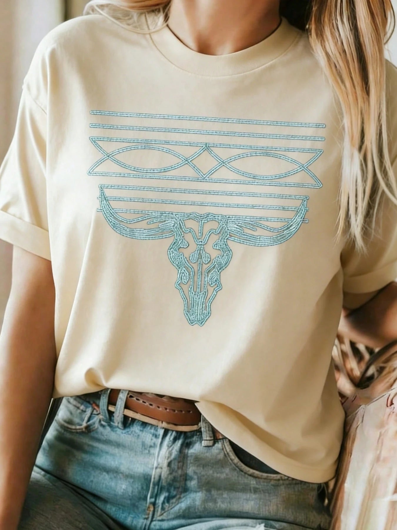 Plus Size Women Clothes, Turquoise Western Steer Skull & Geometric Line Print, 220g 100% Cotton Casual Printed T-Shirt