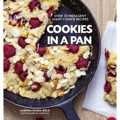 Pre-Owned Cookies In A Pan: Over 30 Indulgent Giant Cookie Recipes (Hardcover) By Sabrina Fauda-Role