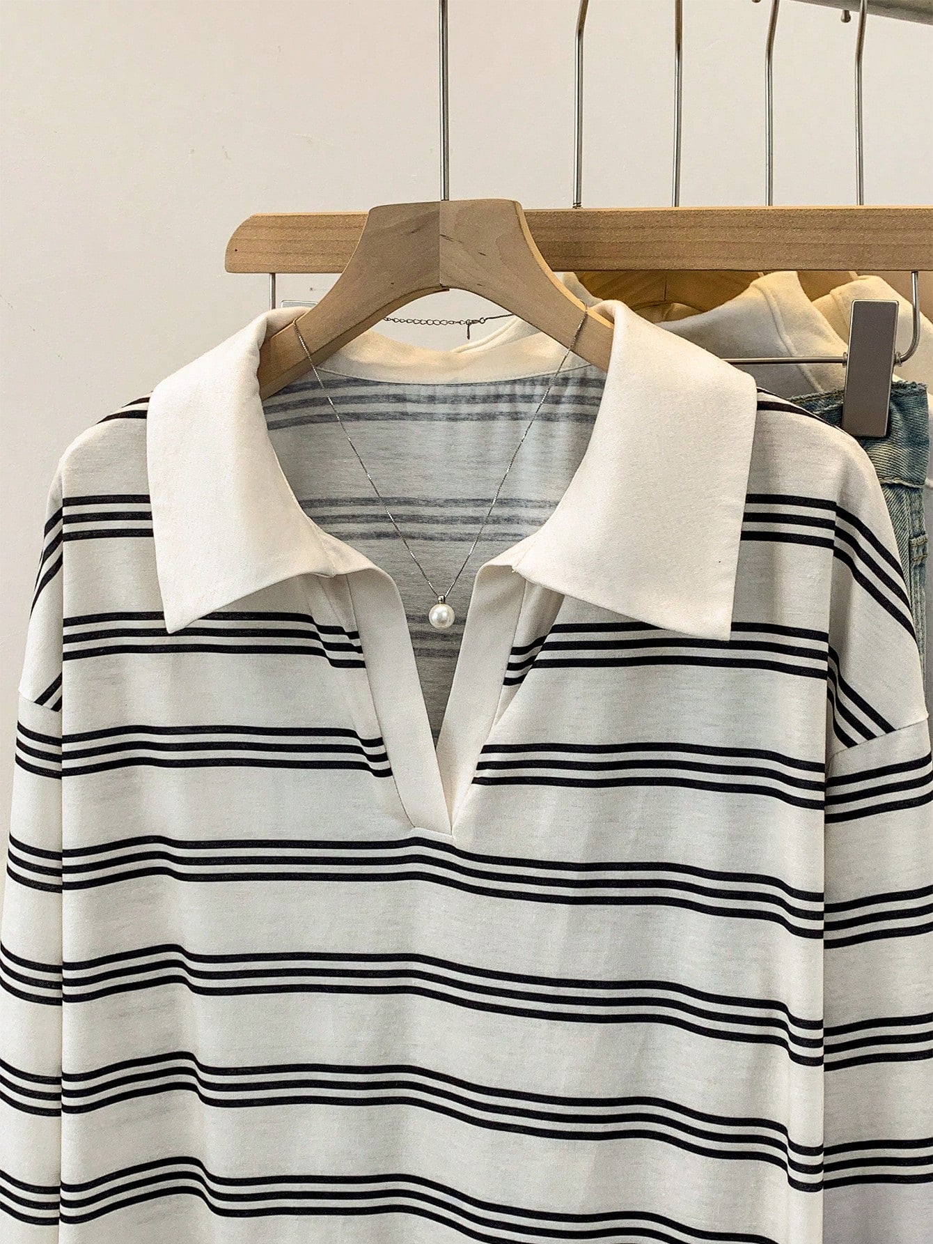 Qadelle Women's Casual Loose Batwing Striped T-Shirt, Autumn