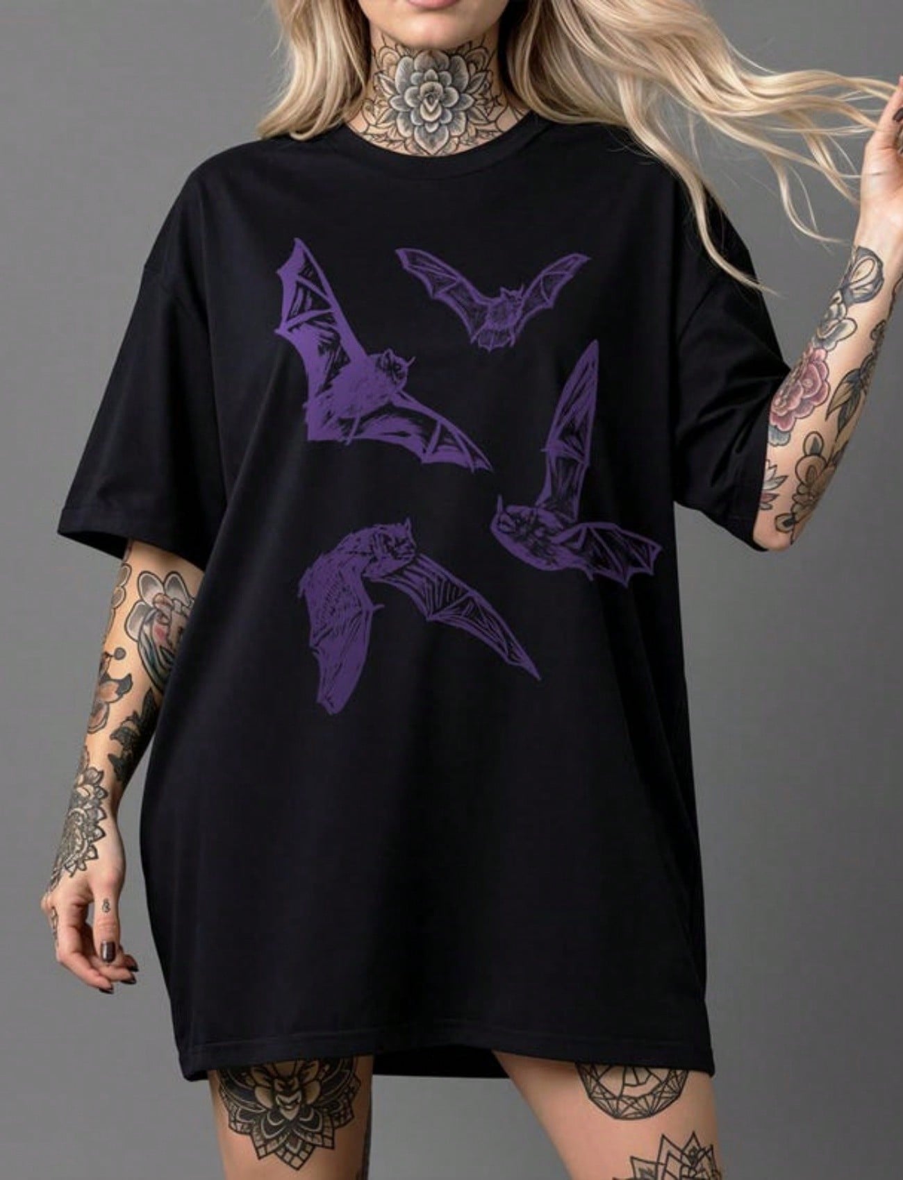 Retro Bats Shirt Y2K Inspired Bat Lover Tee, 90s Style Bats T-Shirt, Vintage Aesthetic Purple Bats S