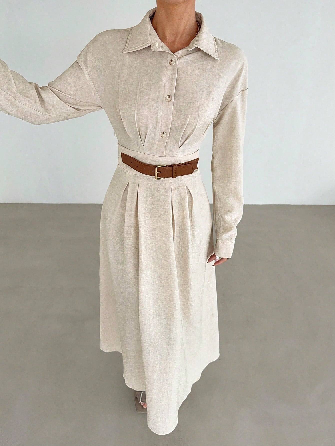Siren Gaze Women's Solid Color Pleated Cinched Waist Dress, Elegant Casual Office Wear Shirt Dress Beige Autumn