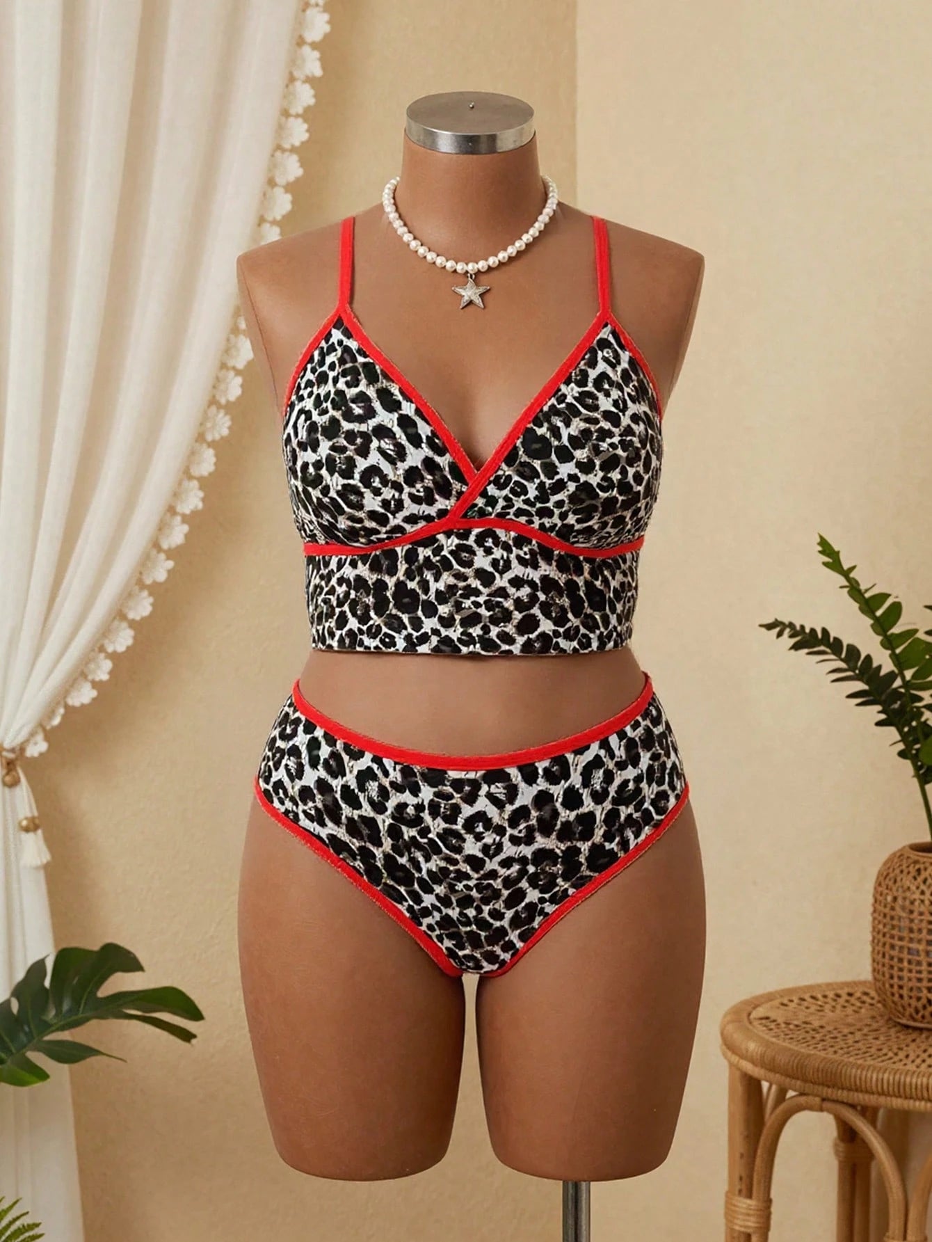 Slaydiva Plus Size Multicolor Leopard Print Lace-Up V-Neck Tankini Top & Mid-Waist Bikini Bottom Set, Sexy Mature Beach Vacation Casual Swimwear
