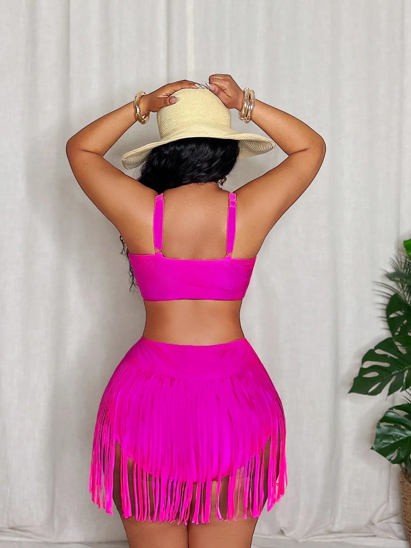 Slaydiva Plus Size Women 2pcs Set Halter Bandeau Top And Fringed Shorts Swimsuit, Beach Vacation Outfit For Summer