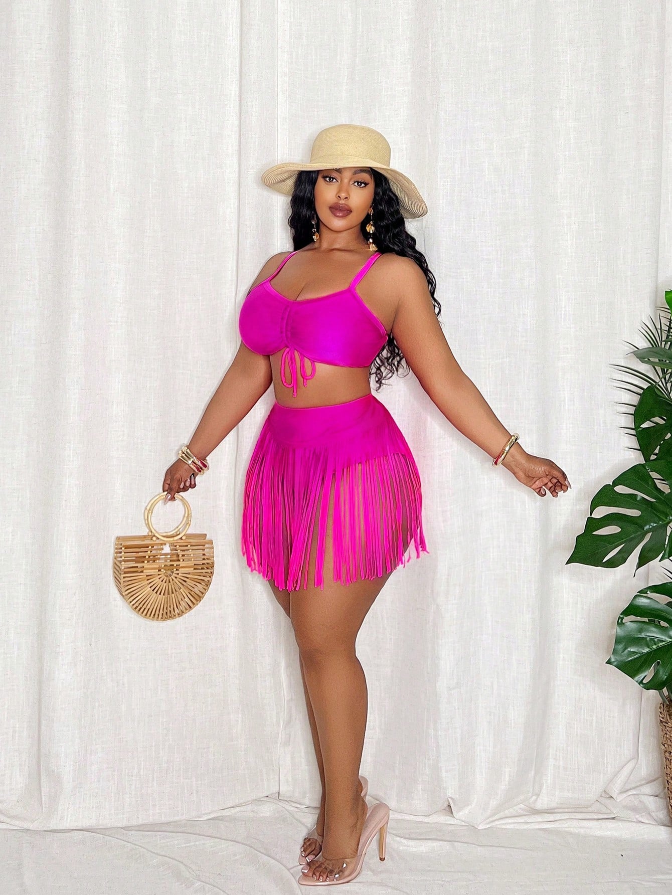 Slaydiva Plus Size Women 2pcs Set Halter Bandeau Top And Fringed Shorts Swimsuit, Beach Vacation Outfit For Summer