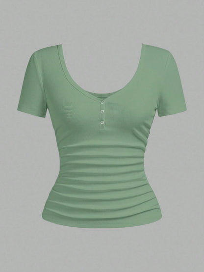 Slaydiva Plus Size Women Solid Color Ruched Fitted Versatile Casual Short Sleeve T-Shirt Formal Holiday Sage Green Summer