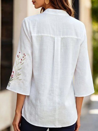 Summer Casual Women's Blue Short Sleeve Shirt Collar Top, Decorated With Exquisite Floral Embroidery, Suitable For Casual Vacation Wear