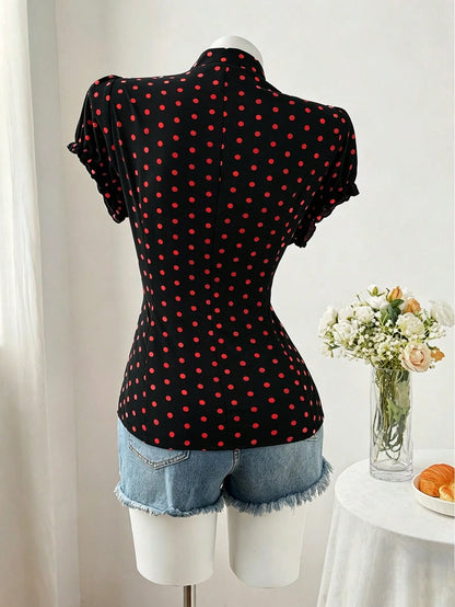 Sweetra Plus Size Fashion Versatile Minimalist Polka Dot Design Niche Elegant Sweet Short Sleeve Fitted Blouse