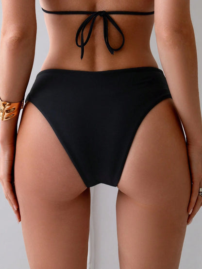 Swim Basics Summer Women's Sexy V-Shape Bikini Bottom, Minimalist & Fashionable For Casual Daily Wear