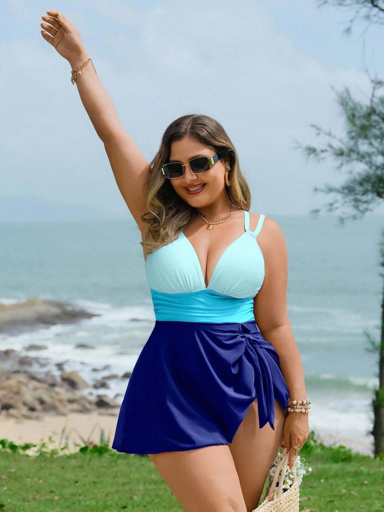 Swim Lushoire Plus Size Swimsuit 2 Pieces Set, Colorblock With Criss-Cross Straps