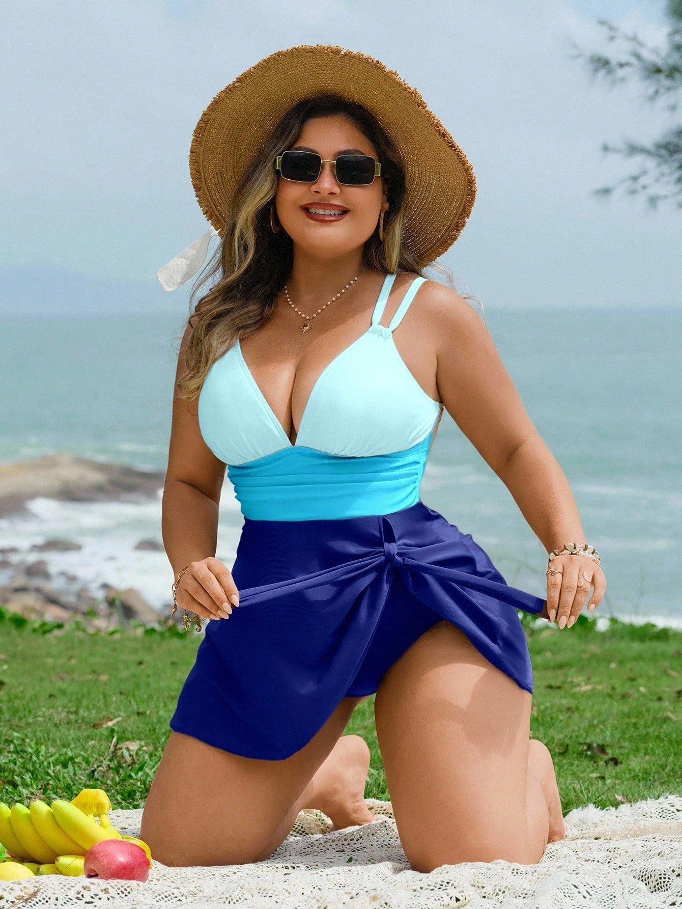 Swim Lushoire Plus Size Swimsuit 2 Pieces Set, Colorblock With Criss-Cross Straps