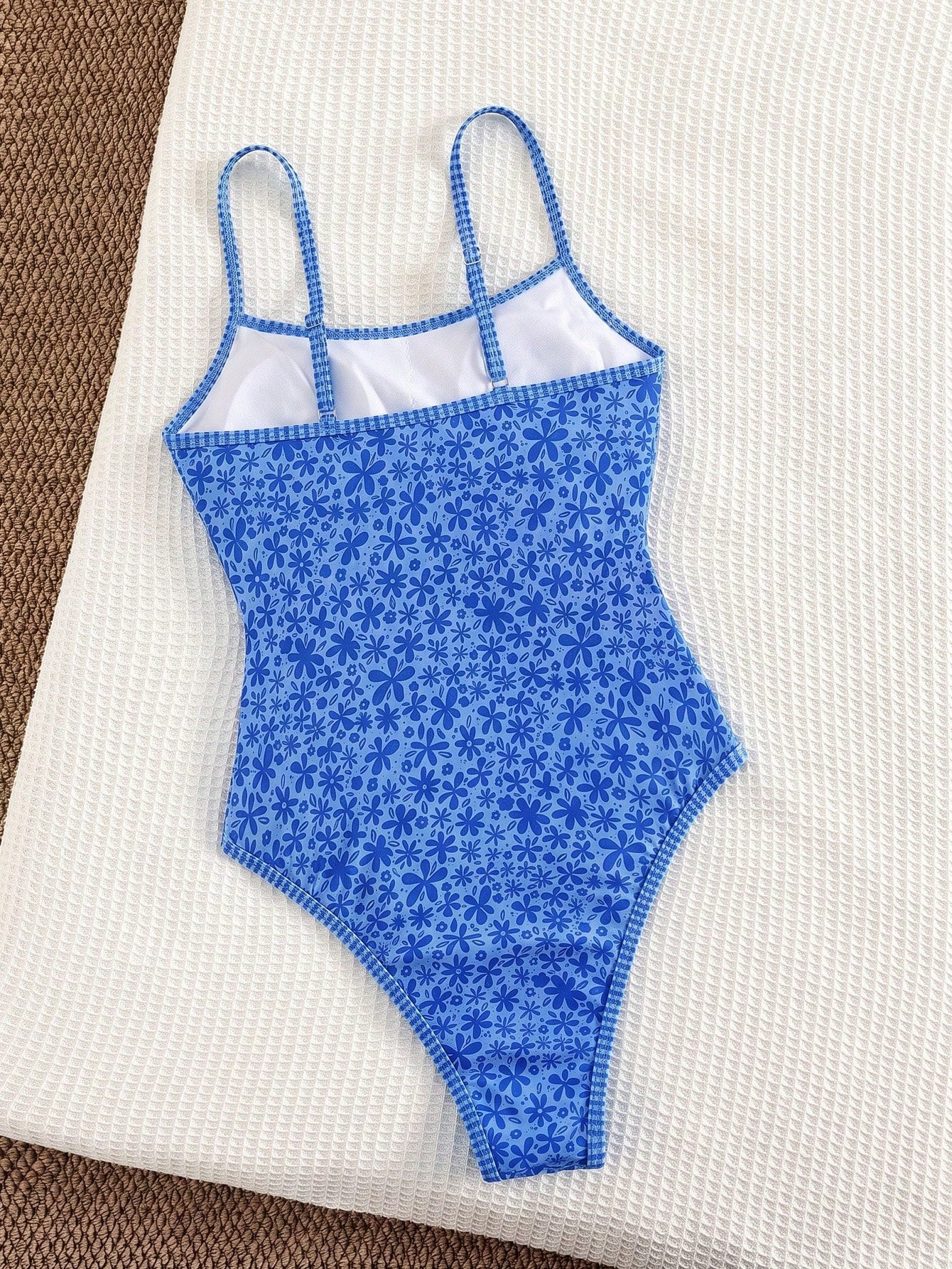 Swim Mod Spring/Summer New Arrival Cross-Border European And American Sexy One-Piece Swimsuit, High-Cut Triangle Bottoms, Ocean Life Print Contrast Color Spaghetti Strap, Gather Bust, Backless, Bodysu