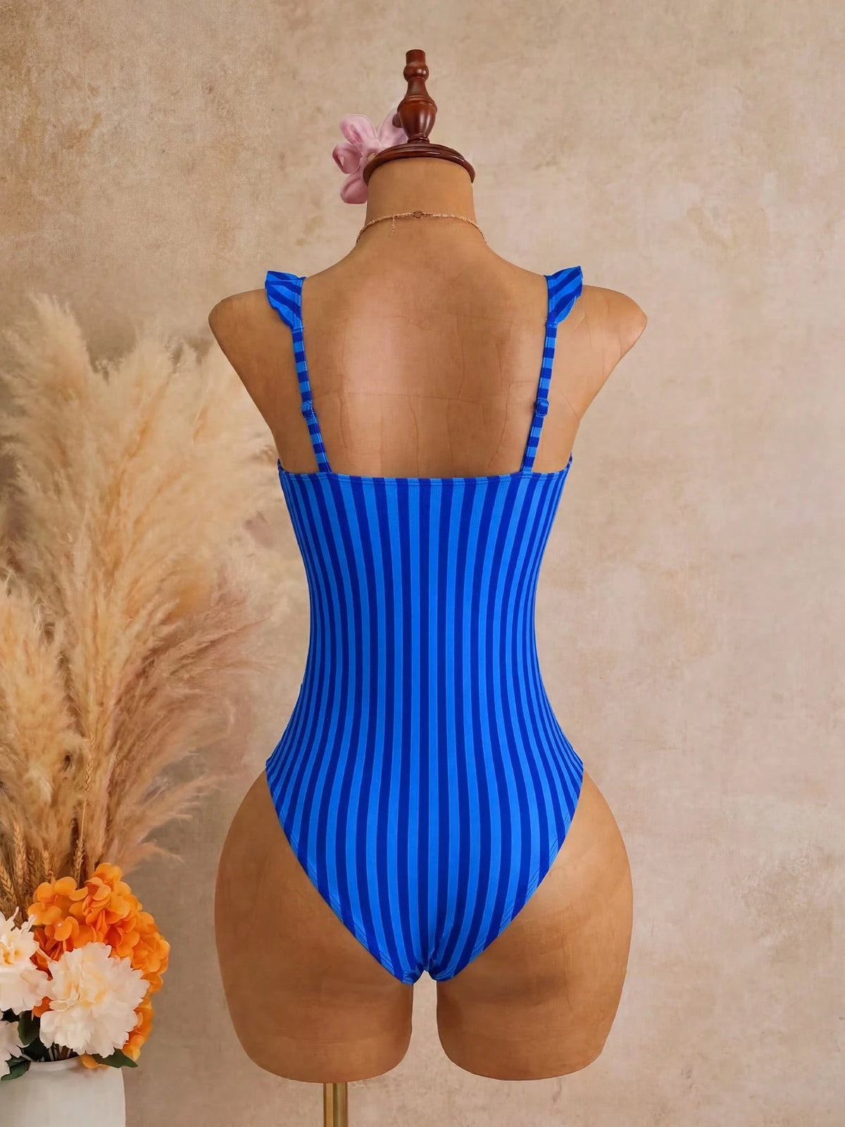 Swim Mod Women's One-Piece Tropical Sexy Cute Striped Multicolor Print Adjustable Shoulder Strap Ruffle Hot-Selling Beach Vacation Casual Elegant Valentine's Day Party Bikini One-Piece Swimsuit