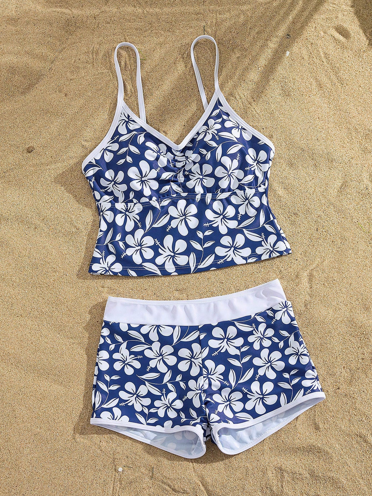 Swim SPRTY Women's Summer Casual Tropical Holiday Vacation Baby Blue Floral Hibiscus Print Cropped Cami Top High-Waisted Boyleg Shorts 2 Piece Swimsuit Set Surf