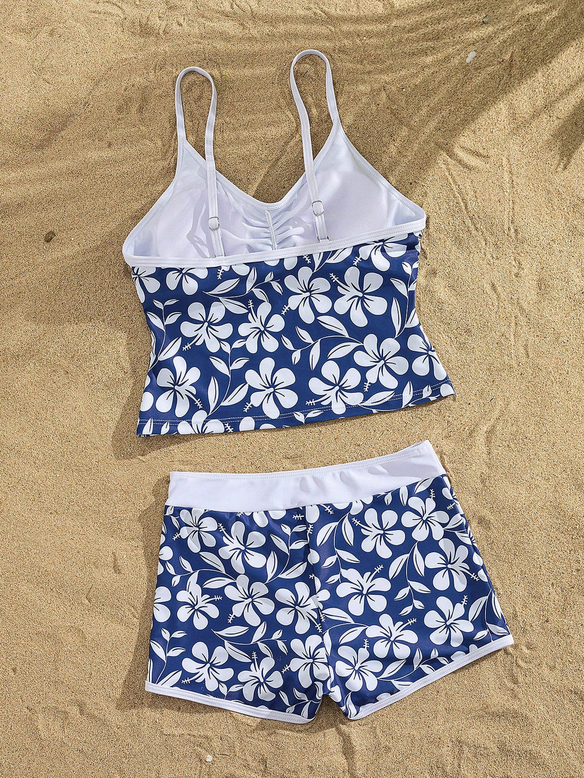 Swim SPRTY Women's Summer Casual Tropical Holiday Vacation Baby Blue Floral Hibiscus Print Cropped Cami Top High-Waisted Boyleg Shorts 2 Piece Swimsuit Set Surf