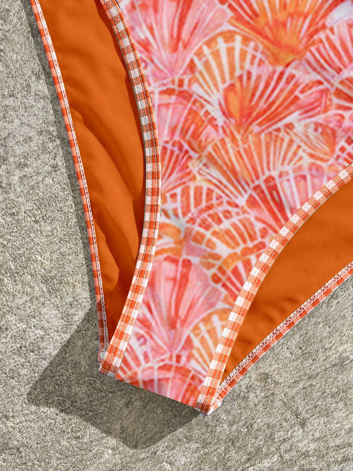 Swim Vcay Fashionable Ditsy Floral With Geometric Trim One-Piece Swimsuit, Popular Beach Wear For Spring/Summer