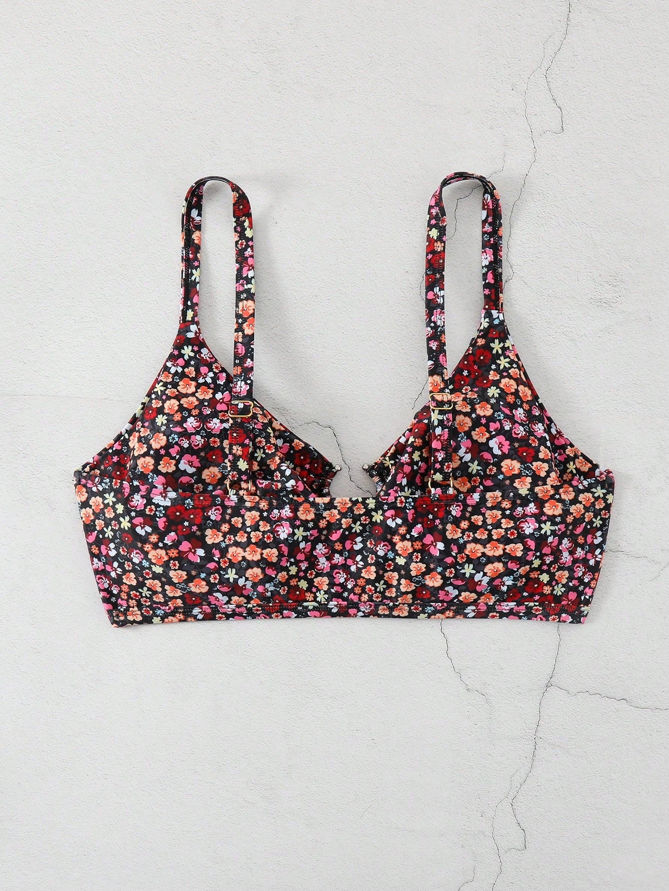 Swim Vcay Plus Size Women's Summer Beach Vacation Ditsy Floral Hollow Out Sexy Bikini Top