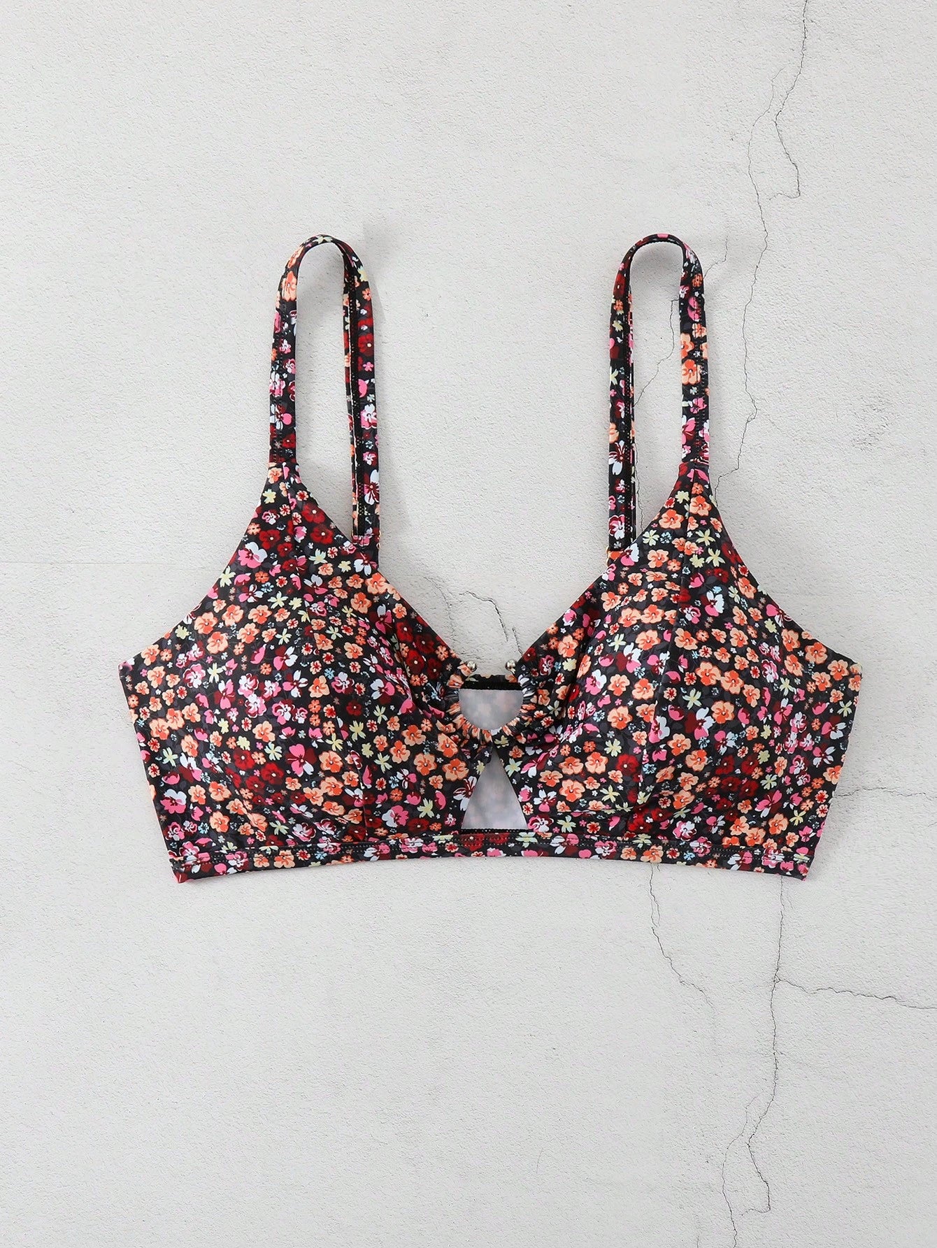 Swim Vcay Plus Size Women's Summer Beach Vacation Ditsy Floral Hollow Out Sexy Bikini Top