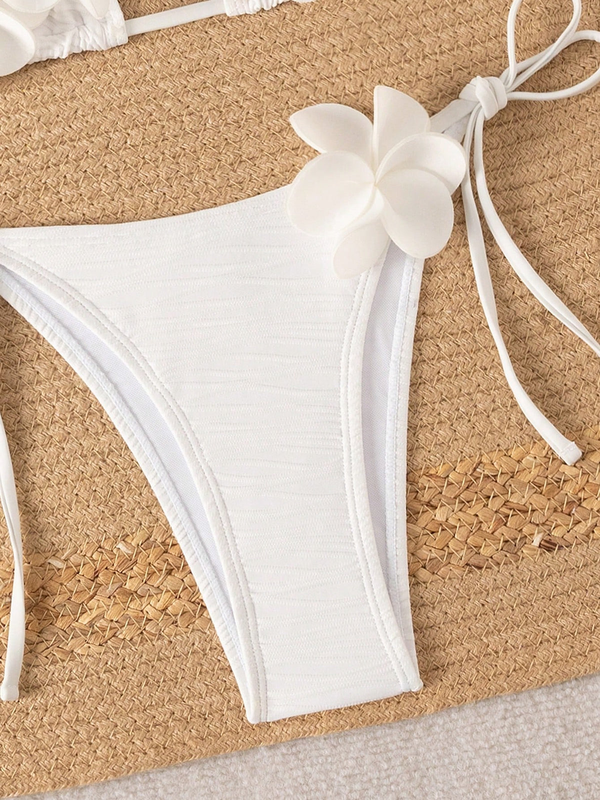 Swim Vcay Women's Summer New Beach Swimming Fashion Vacation Sweet Cute 3D Flower Decor Textured Fabric Sexy Halter Neck Backless Bikini Two Pieces Bikini Set Set Suitable For Beach Swimming Beach Vac