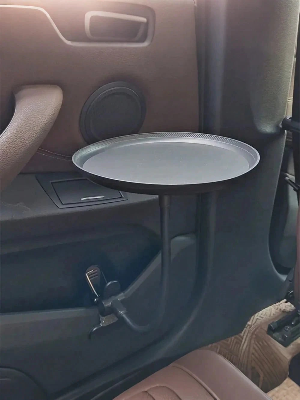 Universal Flexible Adjustable Car Tray – Holds Food, Drinks, Cosmetics & Tablets, Space-Saving Storage Solution For Front & Rear Passengers, Easy To Install & Remove, Multi-Functional Car Storage Rack