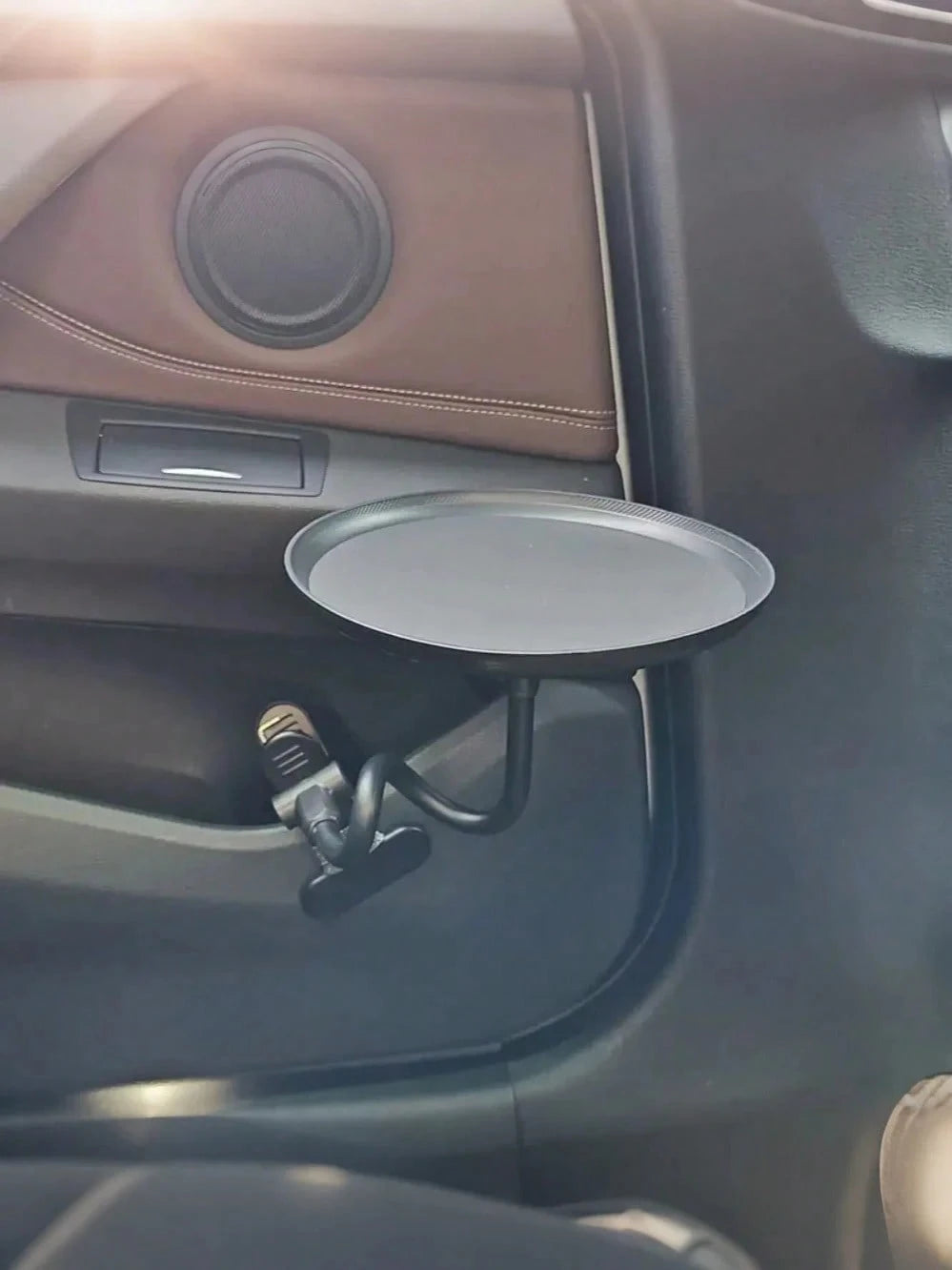 Universal Flexible Adjustable Car Tray – Holds Food, Drinks, Cosmetics & Tablets, Space-Saving Storage Solution For Front & Rear Passengers, Easy To Install & Remove, Multi-Functional Car Storage Rack