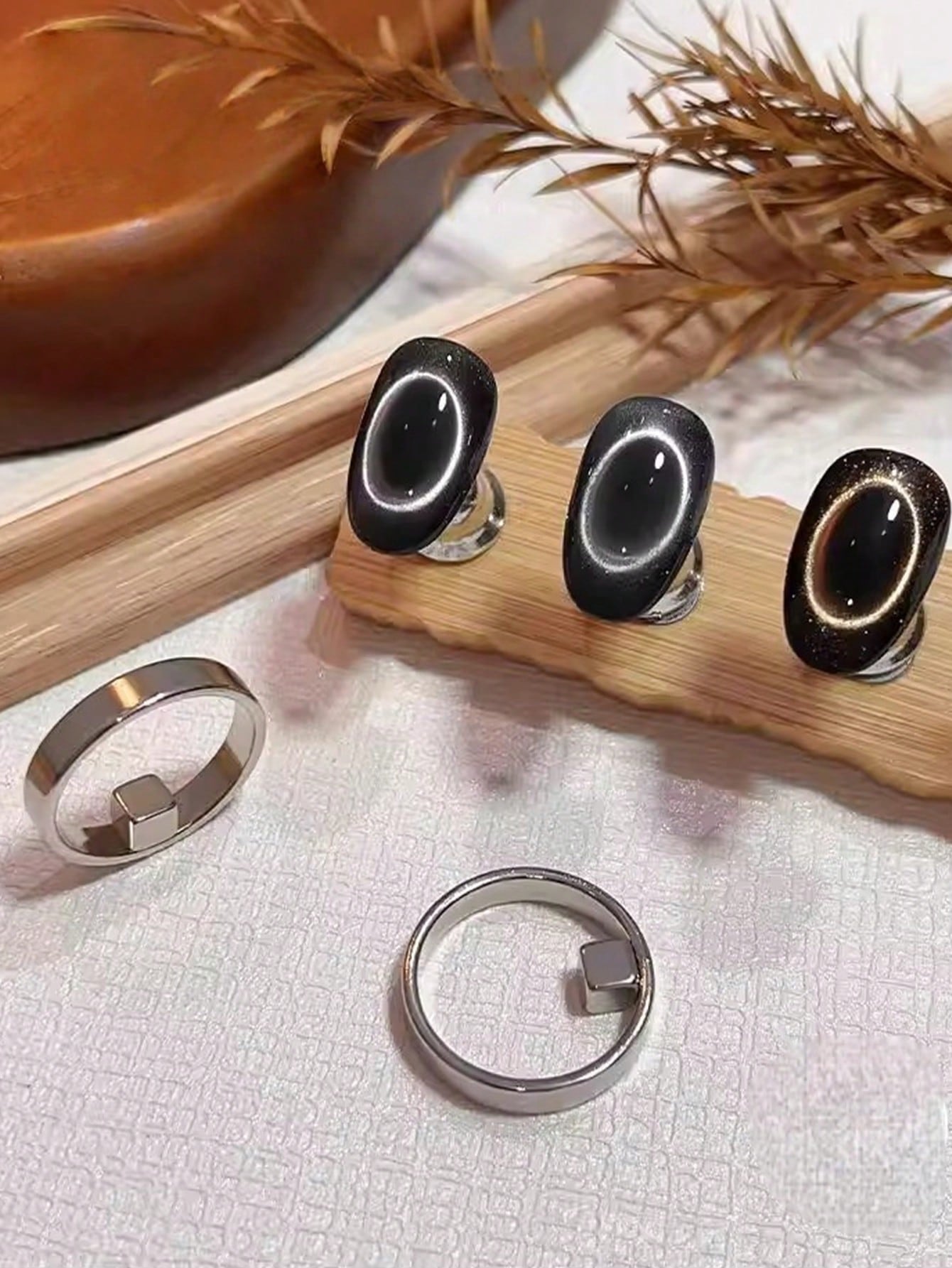 Upgraded Handheld Ring Cat Eye Magnet Set, Multi-Functional Strong Magnetic Cat Eye Gel Nail Polish Applicator, Ring Steel Ball Combination Design With Super Adhesive, Suitable Multifunctional Manicur