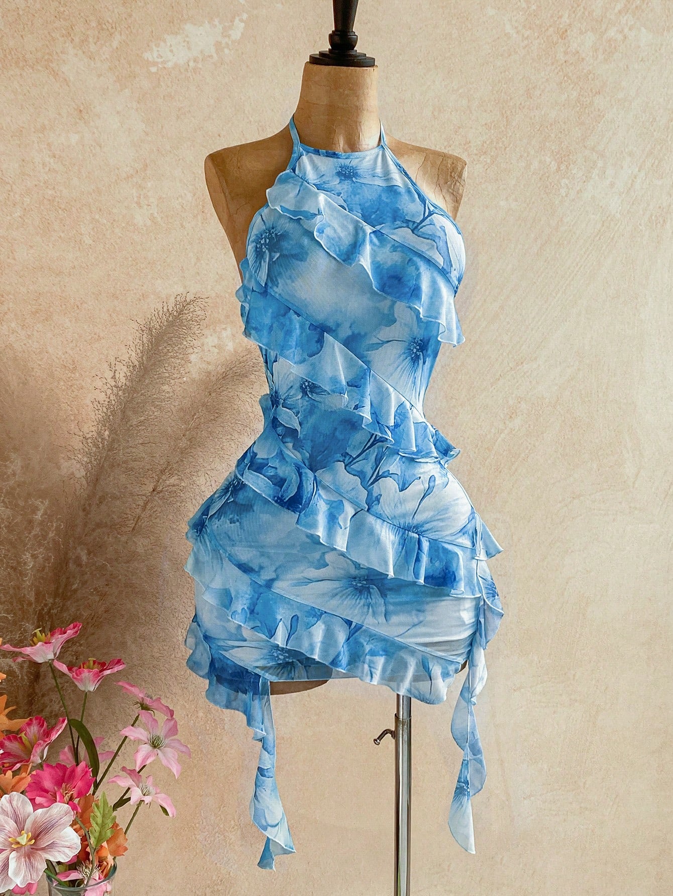 Ure Wave Women's Ruffled Halter Backless Sexy Tropical Modest Mini Dress,Party Vacation Dresses For Women White And Blue Floral Summer