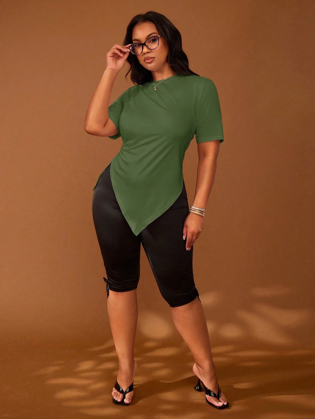 Veslaya Plus Size Women's Olive Green Summer Smart Casual Everyday Blouse,Round Neck Short Sleeve Ruched Hem Elegant Western Vacation Party Beach Streetwear