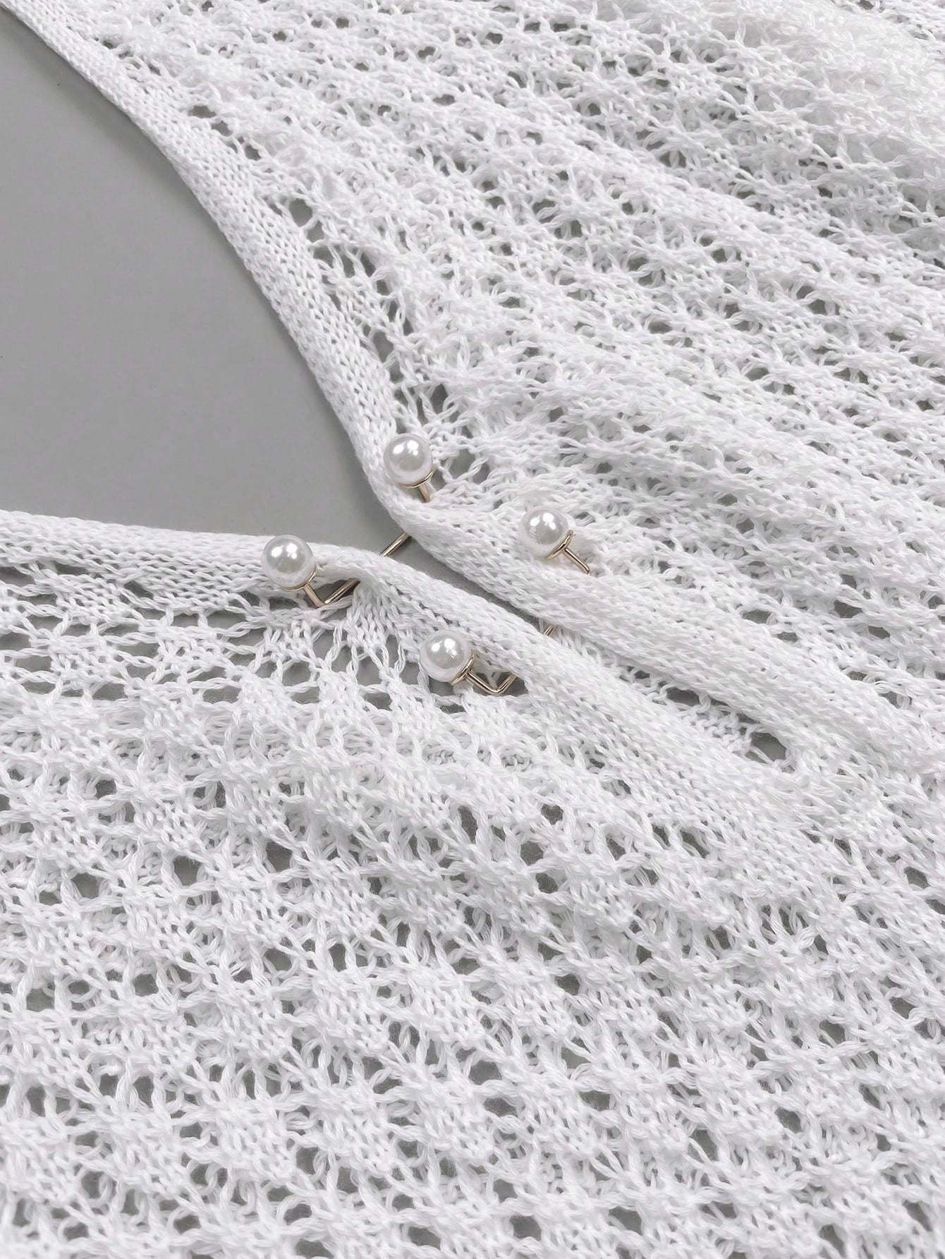 Women's Plus Size Long Sleeve Hollow Crochet Cover-Up, Elegant Bohemian Beach Vacation Style, Pearl Button Sexy V-Neck White Mini Dress, Summer Vacation Kaftan