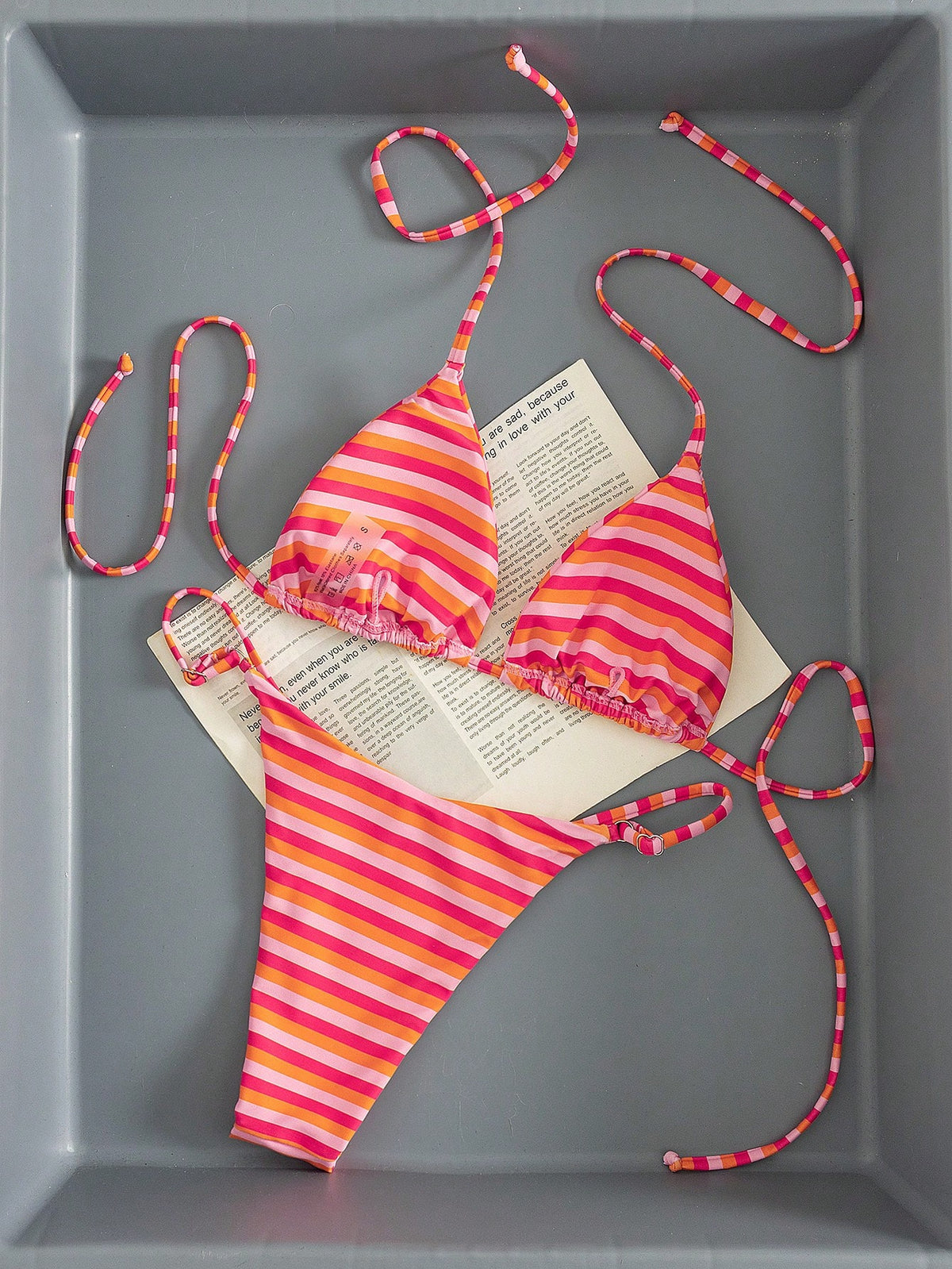 Women's Printed Halter Neck Tie Two Pieces Swimsuit: Sexy, Fashionable, Elegant, Pure Desire Style, Young, Casual, Romantic Summer, Vacationcore