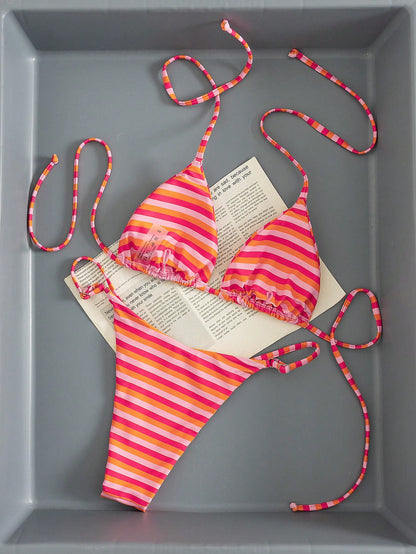 Women's Printed Halter Neck Tie Two Pieces Swimsuit: Sexy, Fashionable, Elegant, Pure Desire Style, Young, Casual, Romantic Summer, Vacationcore