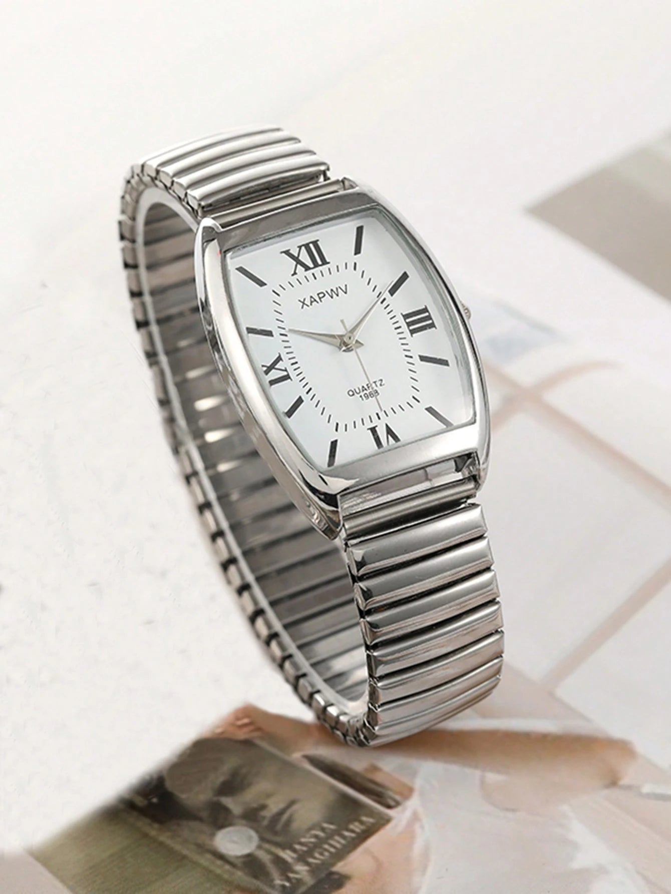 XAPWV 1pc Vintage Lady Watch With Elastic Band, Classic Barrel Shape, Elegant Quartz Watch For Women
