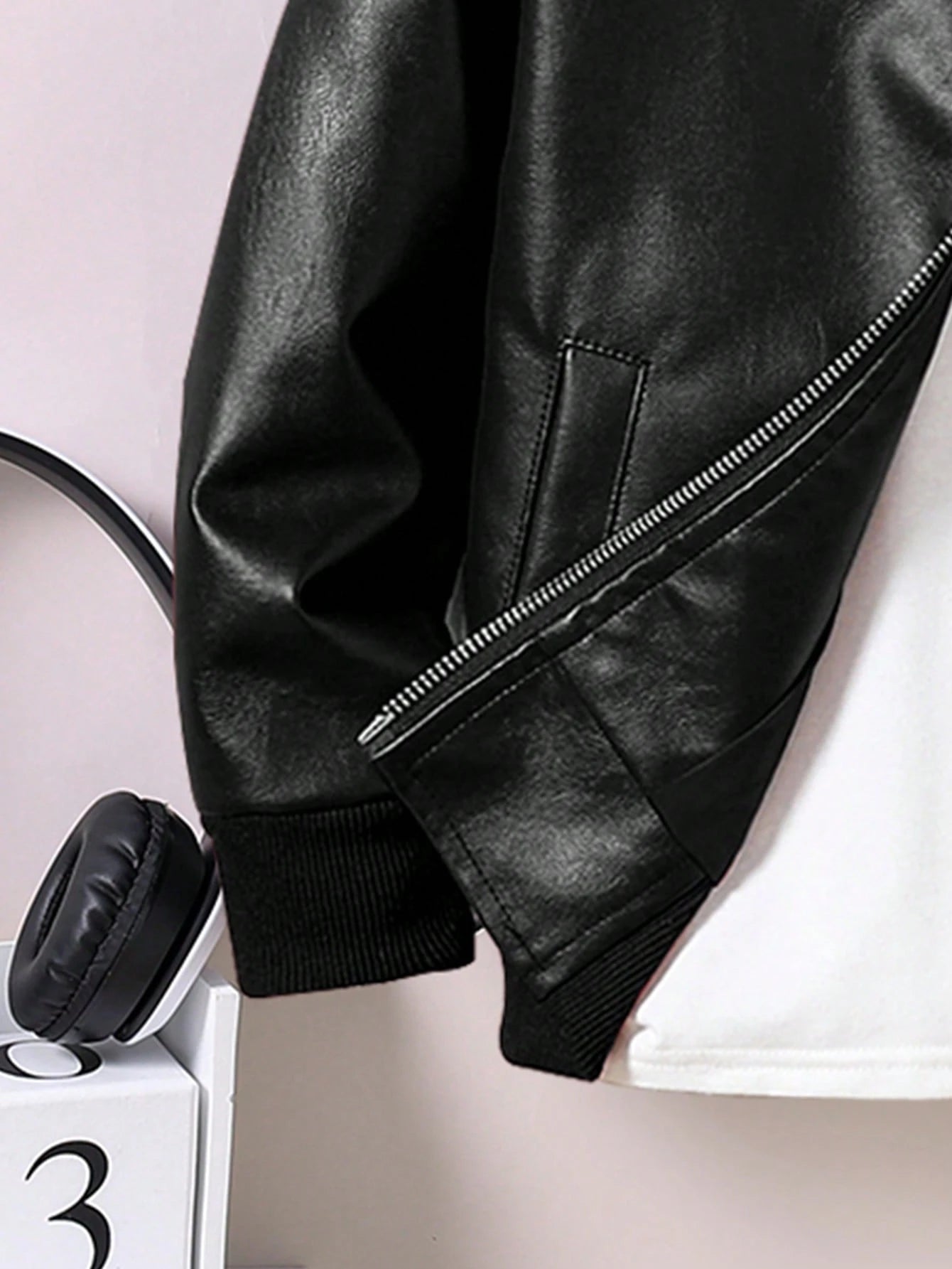 Young Boy's Casual Loose Collar Zip-Up Leather Jacket, Spring Autumn